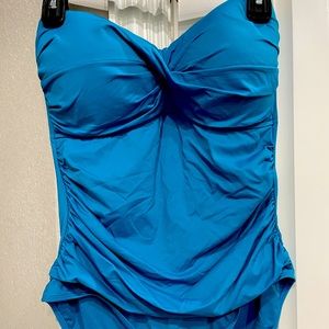 Anne Cole one piece swimsuit
